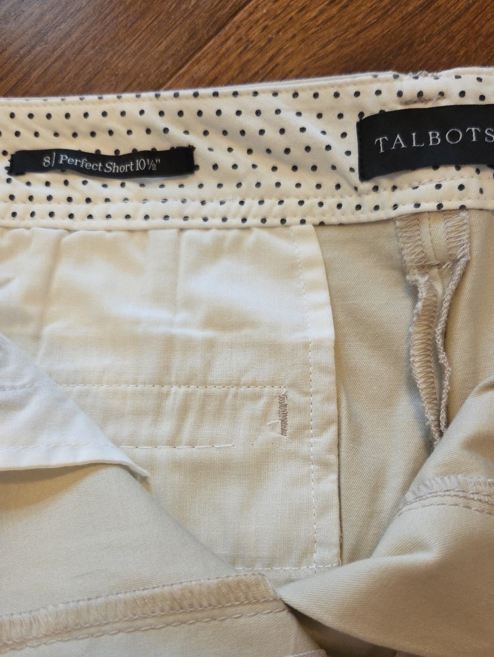 Talbots Perfect Short - Picture 5 of 8